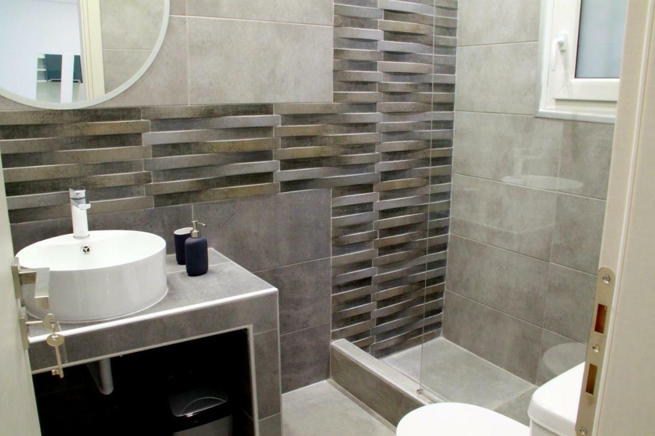 New Apartment Near Metro Larissis In The Centre Of Athene Buitenkant foto